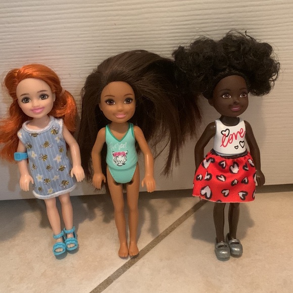 Barbie and Ken Lot - Picture 4 of 17